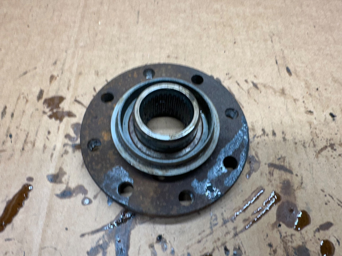 Ford 8.8 OEM Rear Axle Driveshaft Yoke Flange 4 Bolt Explorer Ranger Factory OE