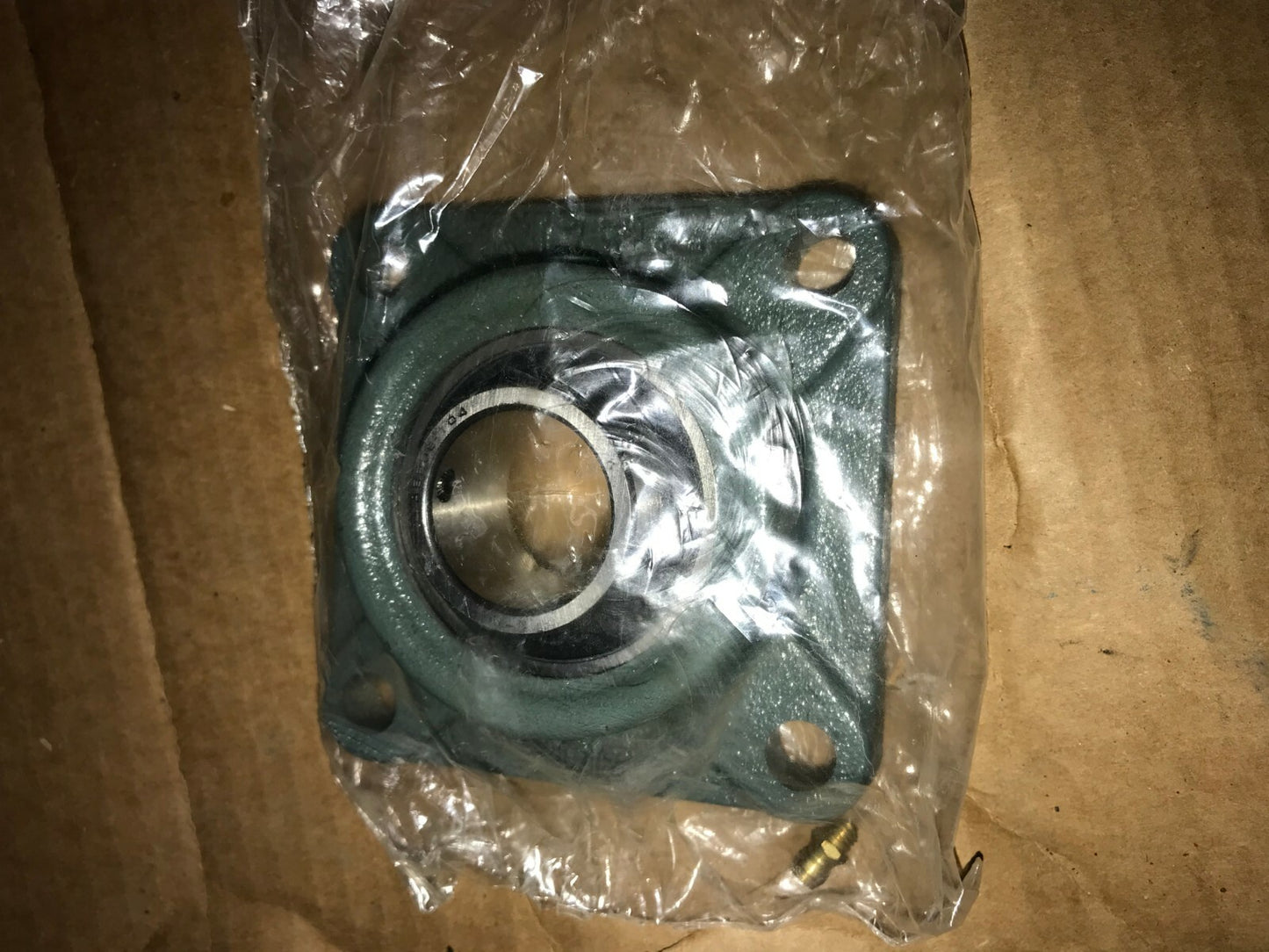 Brand new in box NTN ASF206-104t BEARING FAST FREE USPS SHIPPING