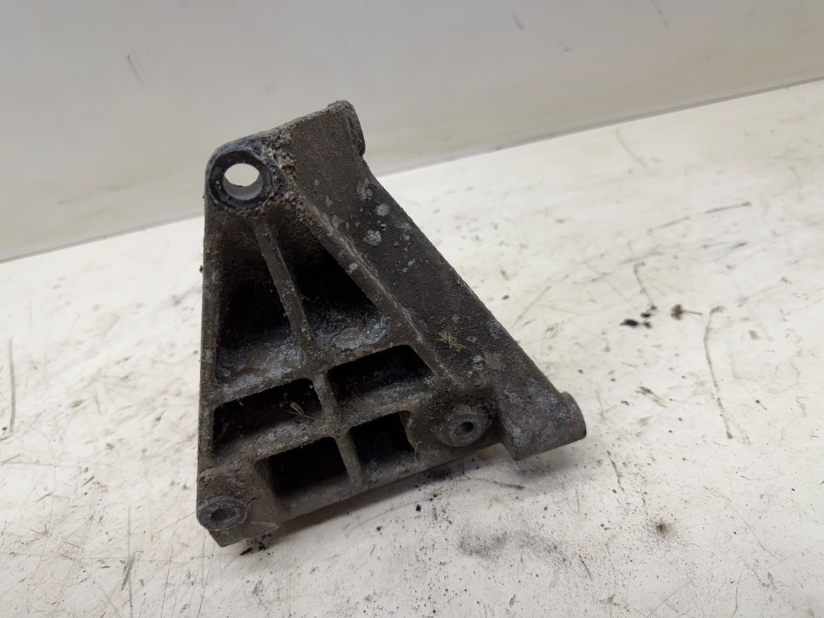 91-95 Jeep Wrangler YJ Upper Alternator AC Compressor Mount Bracket 2.5L 4.0