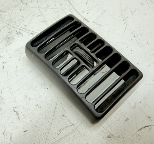 Jeep Cherokee XJ 97-01 OEM Single Left Right Dash Vent Louver Outlet Insert Grey