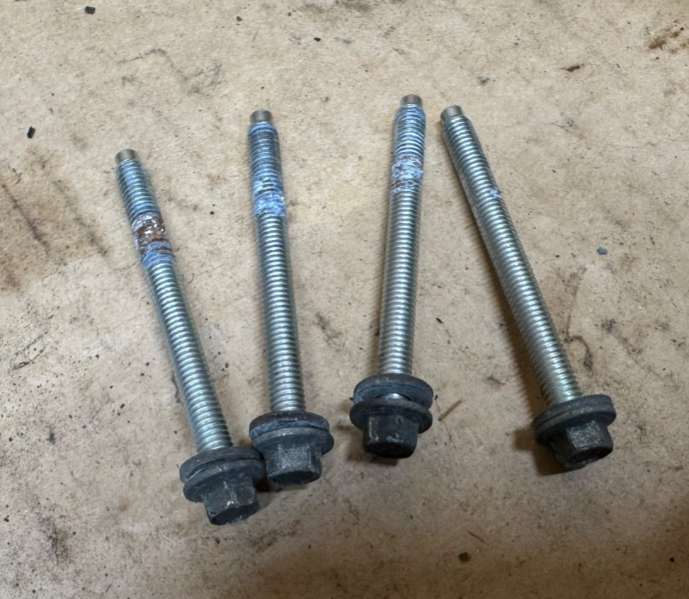 4.6 5.4L Throttle Body Mounting Bolts Fits 08-13 Ford E150 E250 E350 Bolt OEM