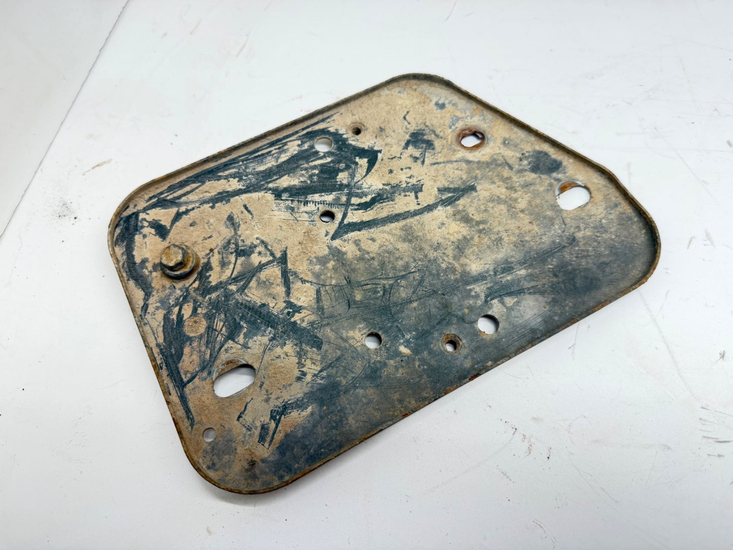 Jeep Wrangler TJ Fender Tray ABS Mount Support Plate Driver Side 97-06 OEM