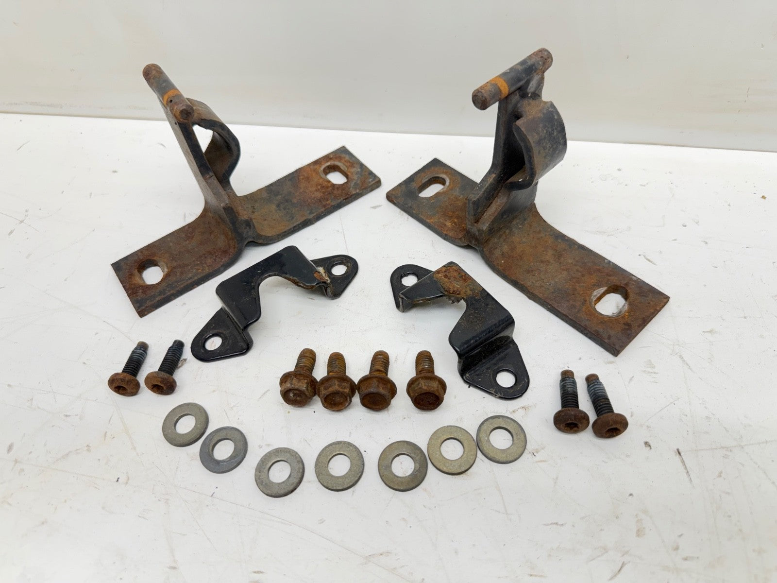 87-95 Jeep Wrangler YJ Rear Seat Brackets Back Bracket PAIR OEM Rear Mount Set