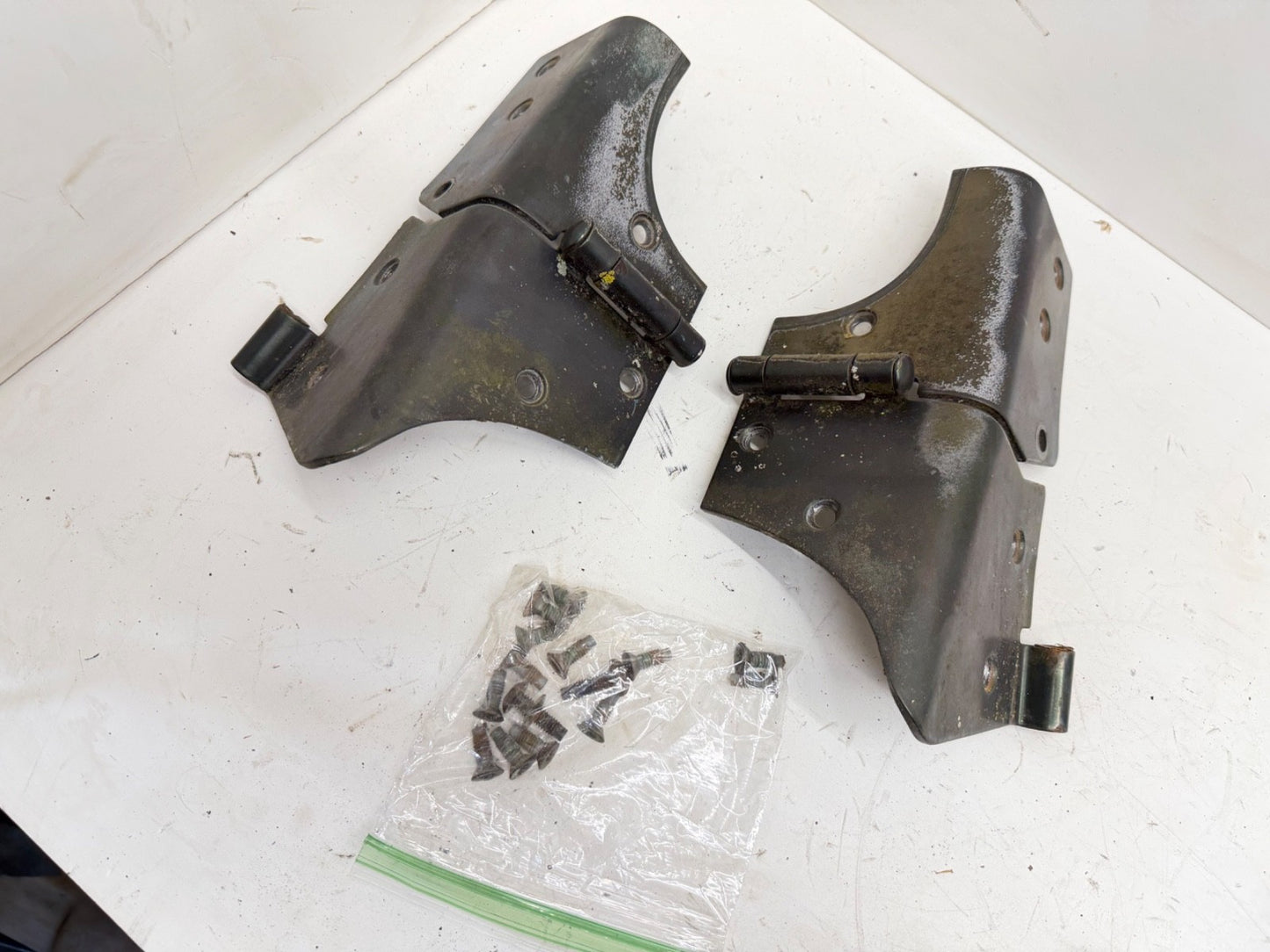 97-06 Jeep TJ Wrangler OEM Windshield Hinges Pair Green Hinge Set  Factory Bolts