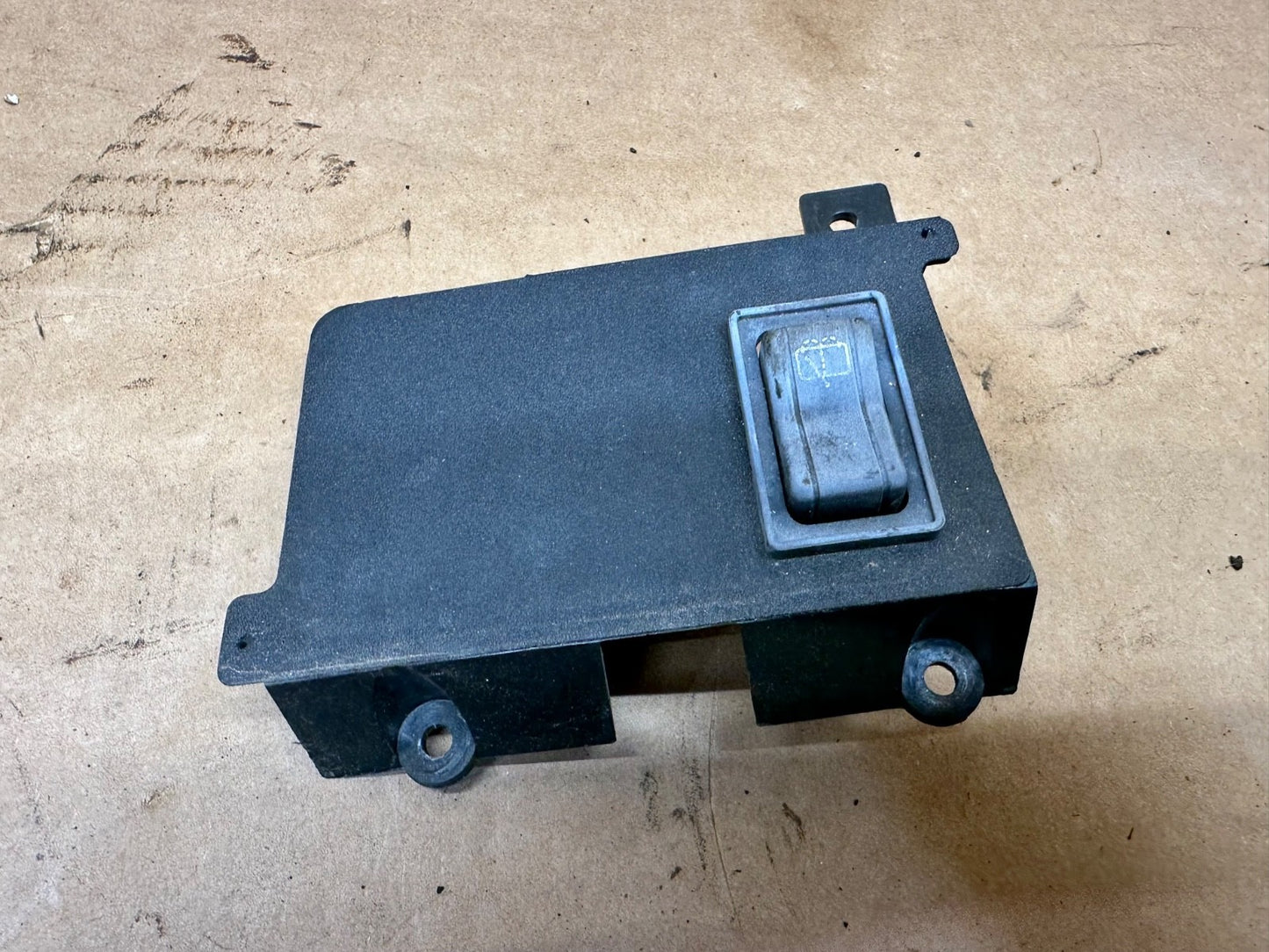 92-95 Jeep YJ SWITCH Wrangler OEM Rear Wiper Hard Top with Bezel Window Factory