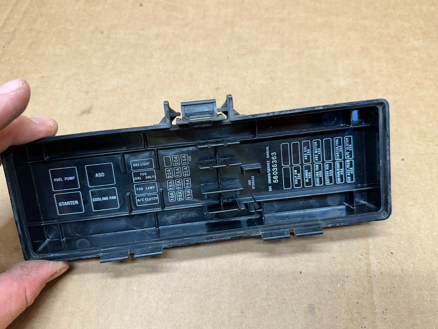 97-01 JEEP XJ Cherokee Fuse Block LID Cover Engine Box Factory Relay 56038363 OE