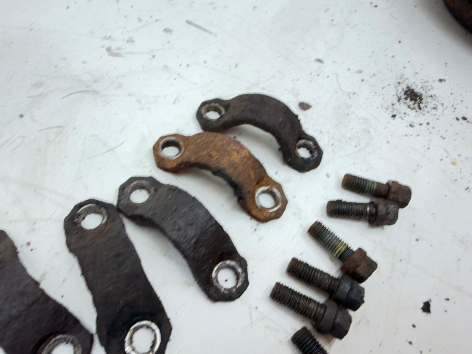 Complete Set of OEM U Joint Yoke Strap Bolt Kit for Jeep YJ Wrangler Dana 30 35