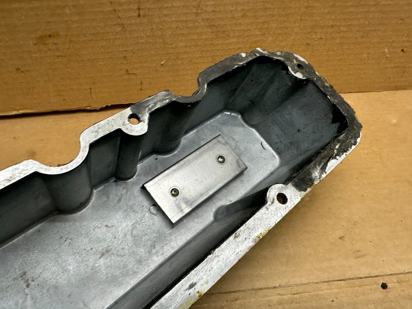 JEEP CJ  1980-86 4.2L AFTERMARKET Engine Valve Cover Aluminum 258 ci 4.2 L Black