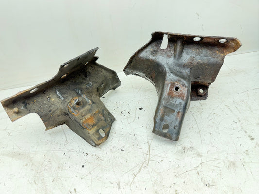 Jeep Cherokee XJ 97-01 4.0L 6 Cylinder Frame Side Engine Motor Mount Bracket OEM