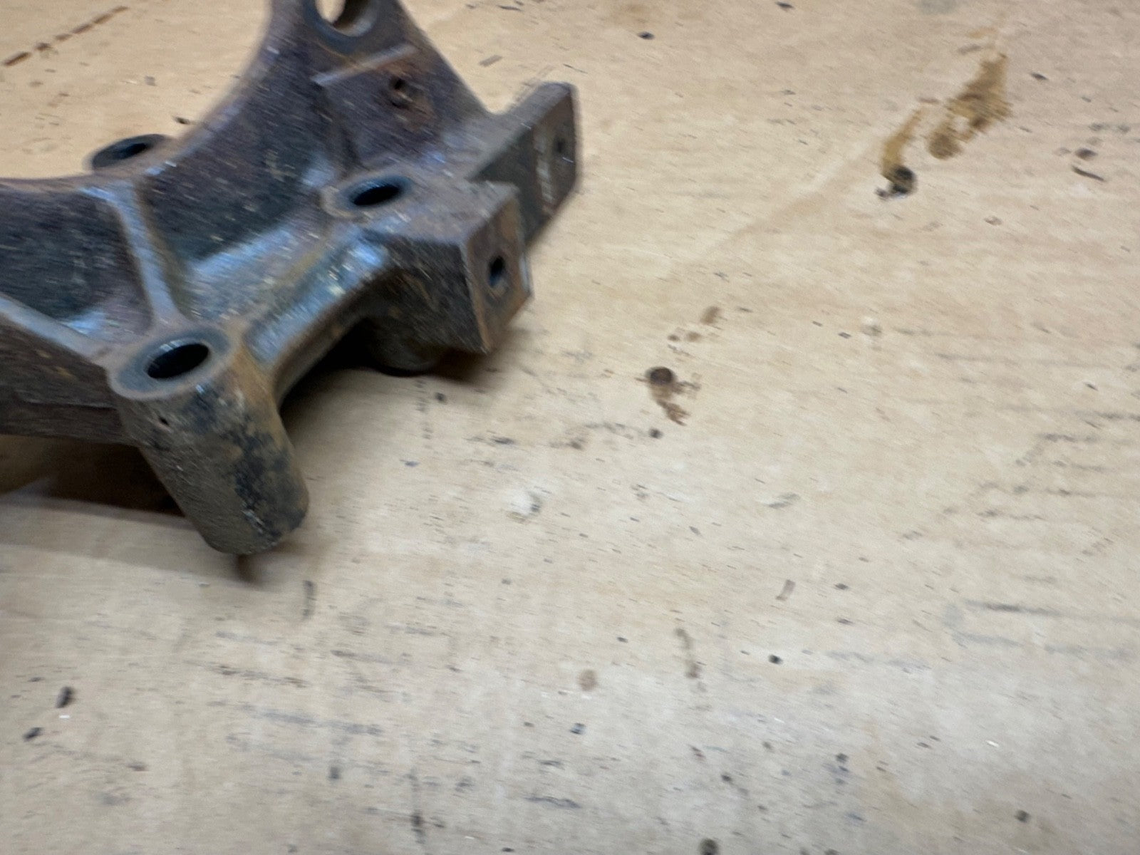 1987-1995 Jeep Wrangler YJ Steering Box Mounting Bracket Mount Brace OEM Spacer