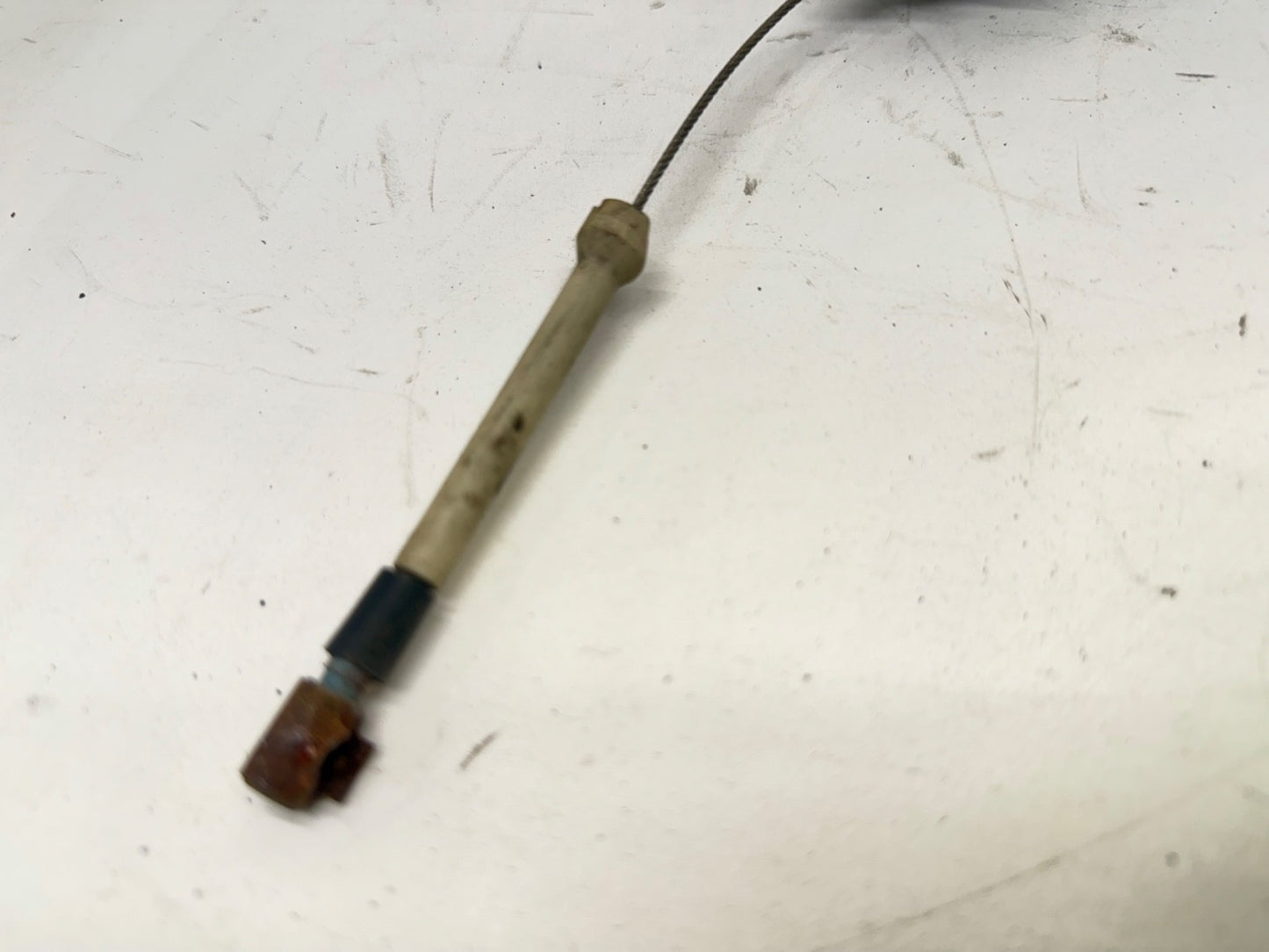 Jeep Wrangler YJ 91-95 Throttle Accelerator Cable 2.5 4 Cyl 4.0 6 Cyl OEM