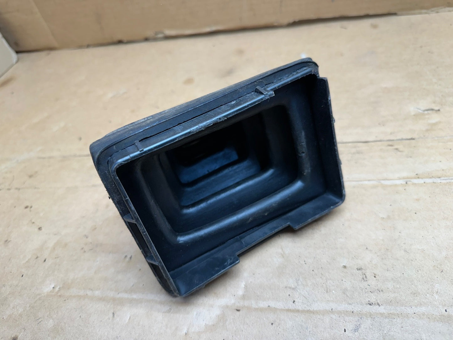 Jeep Wrangler TJ 97-02 Manual Transmission Shift Boot Factory OEM Rubber 5 speed