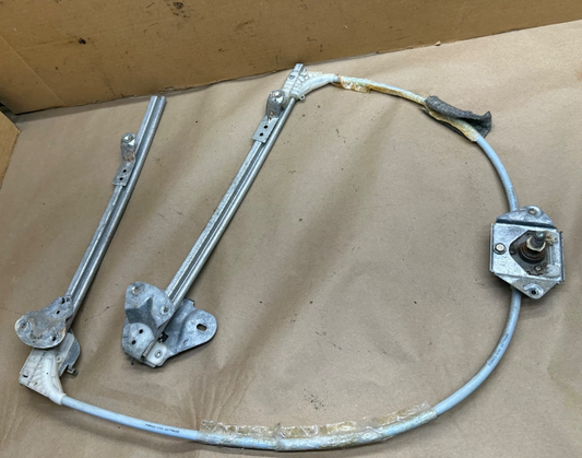 97-01 Jeep Cherokee XJ 2 Door Left Manual Window Regulator Crank Driver Slide OE