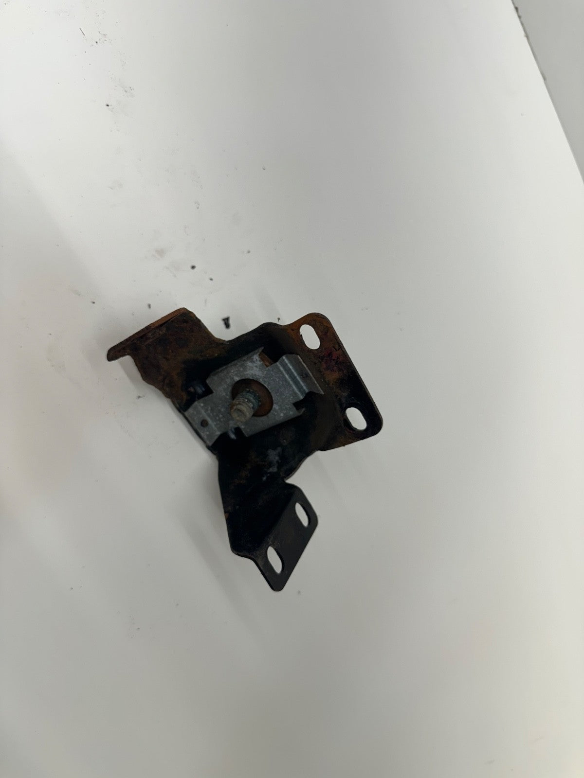 Jeep Wrangler YJ 87-95 Tail Gate Tailgate Rear Latch Striker Pin Catch Back Door