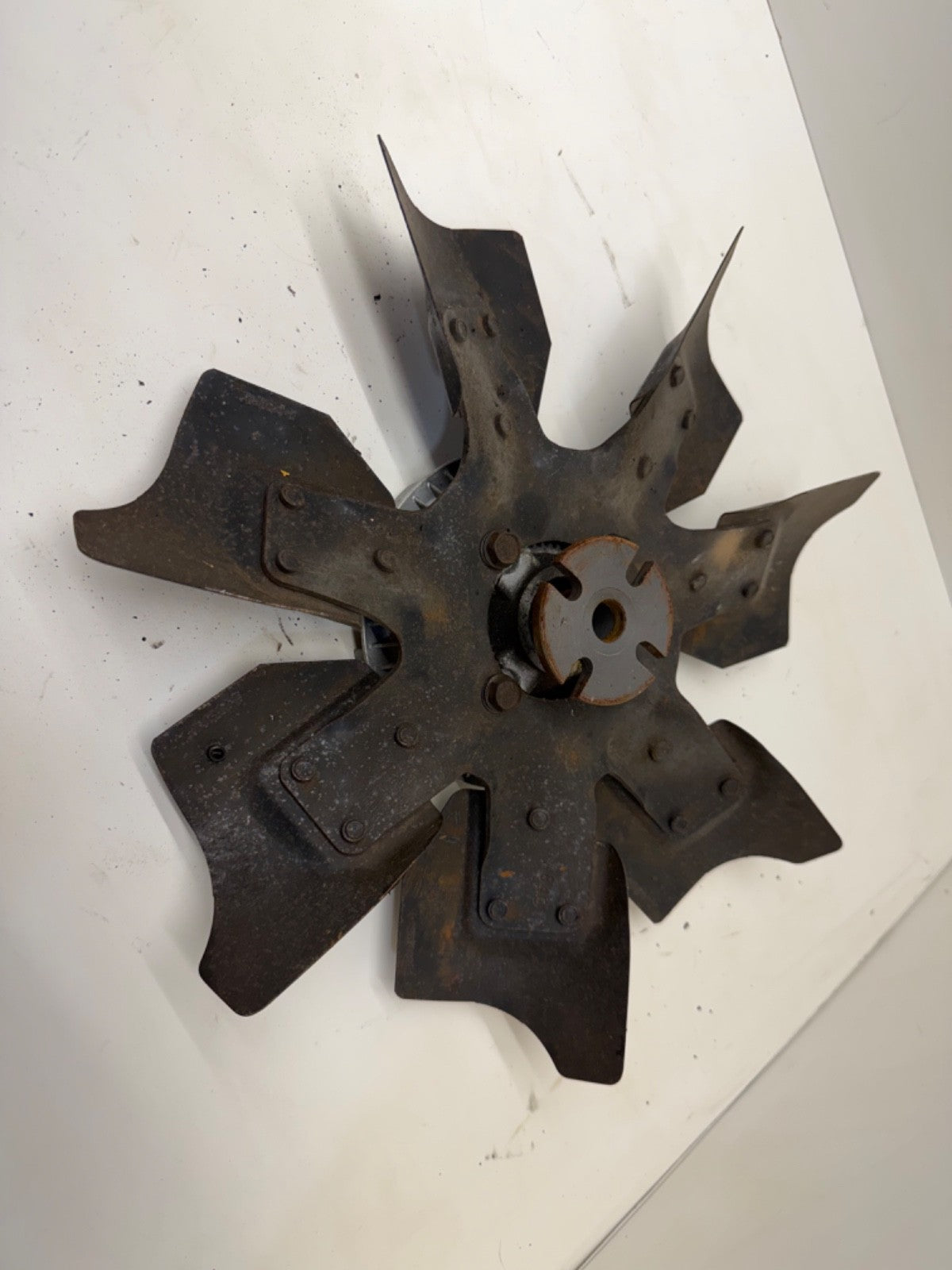91-01 JEEP CHEROKEE 4.0 FAN CLUTCH WITH 7 BLADES Blade OEM Cooling 4.0L 6 cyl