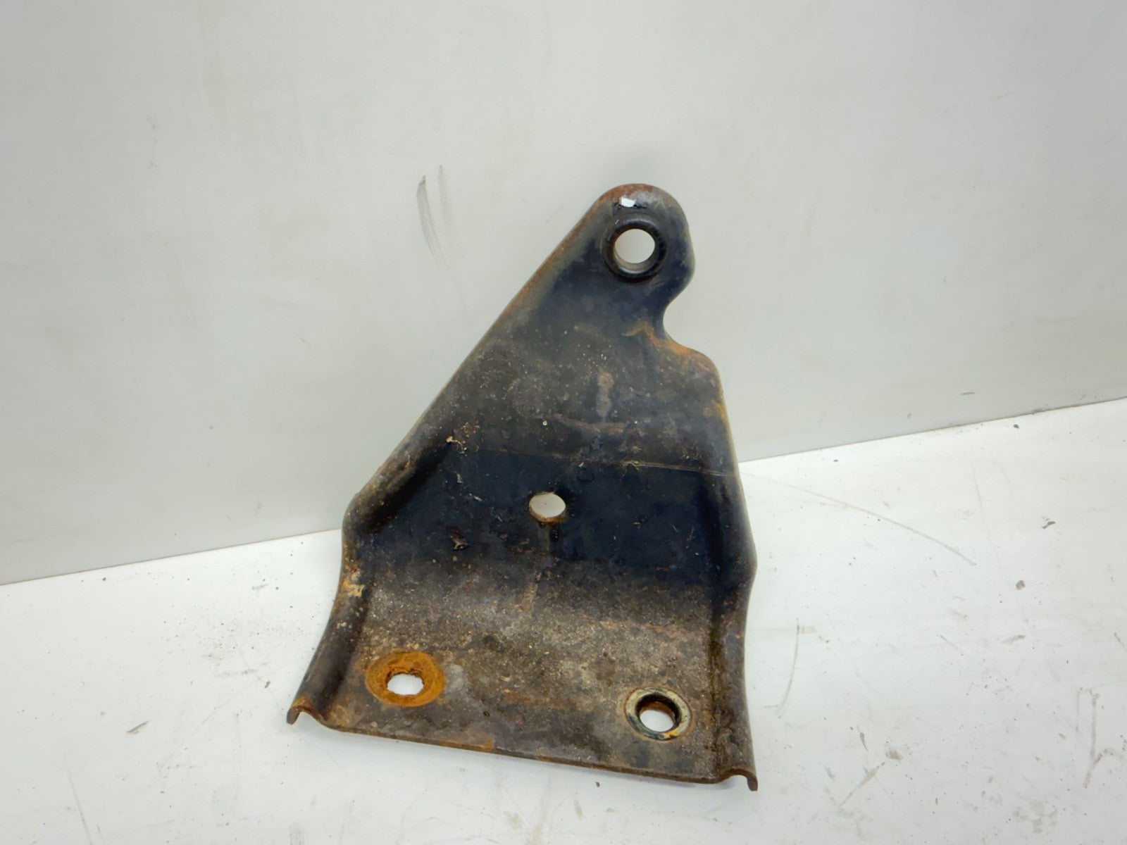 JEEP WRANGLER TJ 97-02 Left REAR Folding Seat Bracket Floor Mount Back Pivot OE