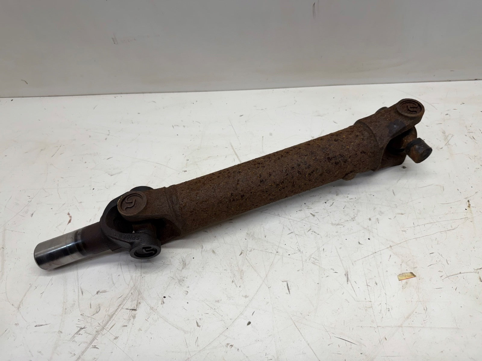 94 95 Jeep Wrangler YJ 15" REAR DRIVE SHAFT 2.5 AX5 Driveshaft 2.5L Manual 4CYL