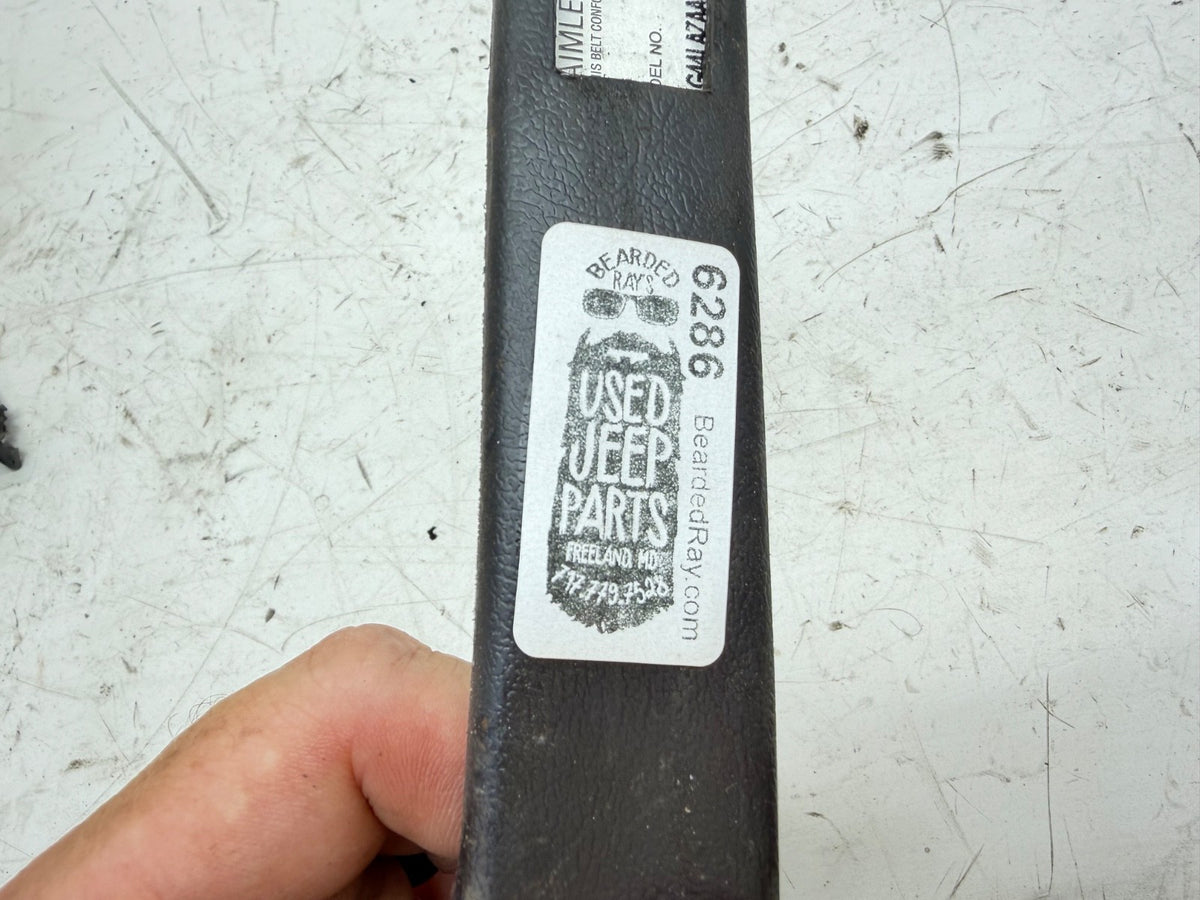 Jeep Cherokee XJ 97-01 OEM Female Seat Belt End Buckle Right Front Latch Factory