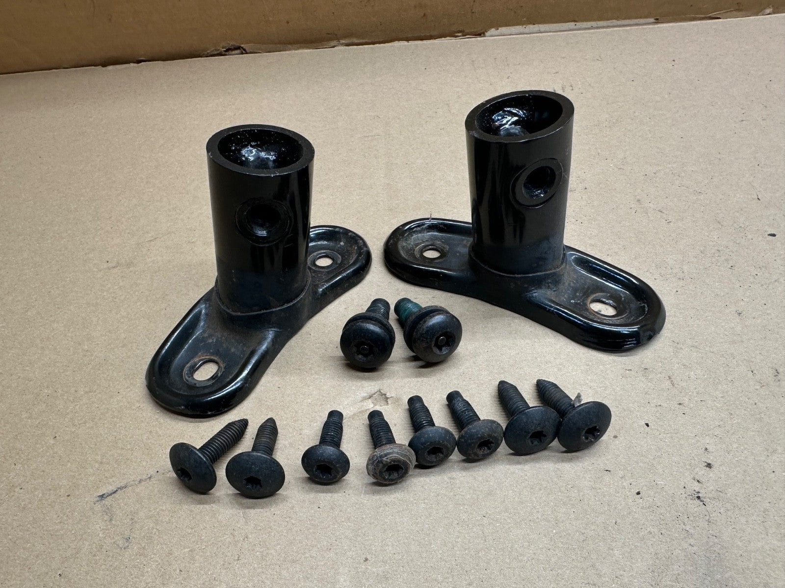 98-02 Jeep Wrangler TJ Roll Bar Sport Bar Extensions Windshield Bracket w/ Bolts