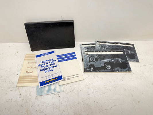 95 Jeep Wrangler YJ 1995 OWNER'S MANUAL Paperwork Warranty Owner Manual Factory
