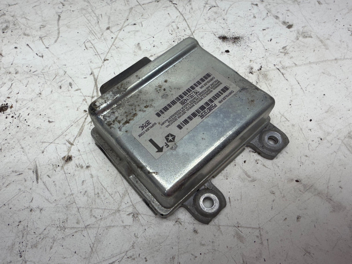 00 01 Jeep Cherokee XJ 2000 2001 Control Module P56007323AE GOOD USED OE FACTORY