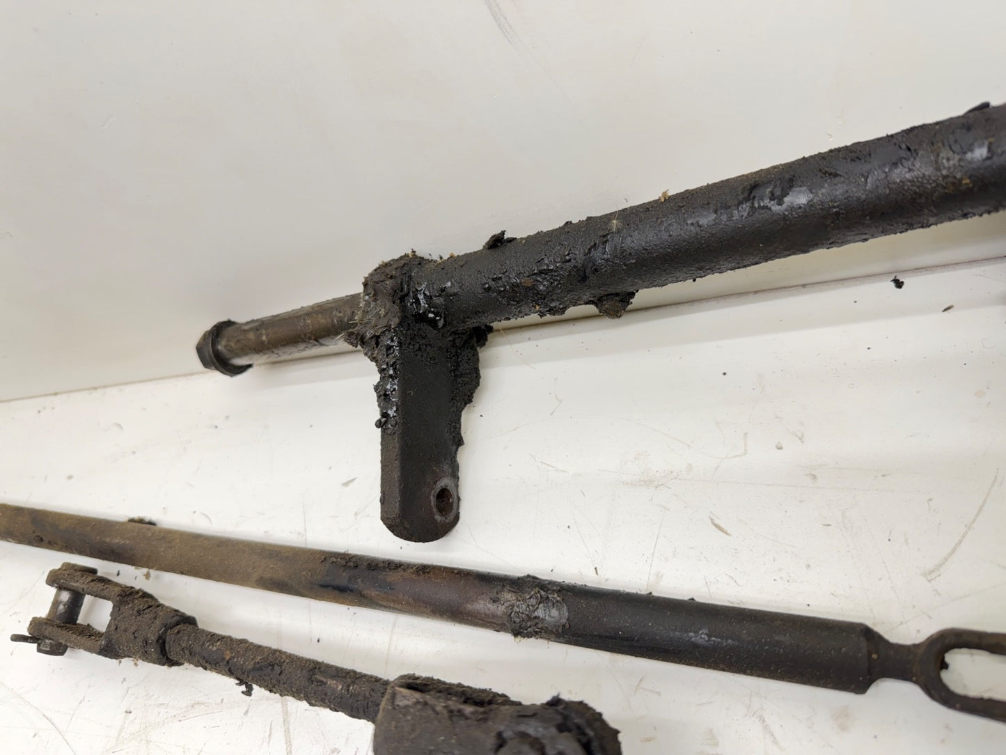 International s1700 4700 s1800 4900 clutch Pedal Linkage Assembly truck 1983 -99