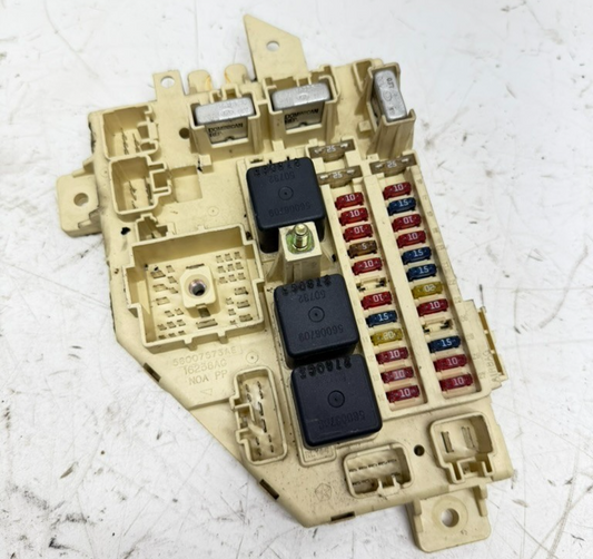 Jeep Cherokee XJ 97-01 OEM Interior Fuse Box Panel 56007573AE Board Relay Inside