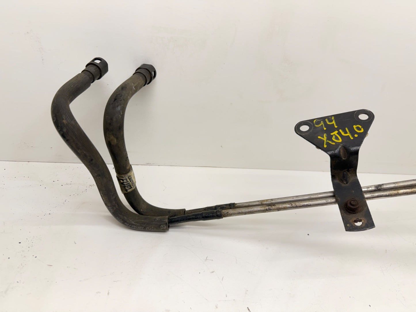Jeep Cherokee XJ 91-95 4.0 L Stainless Steel Fuel Line Engine to Frame Rail OEM