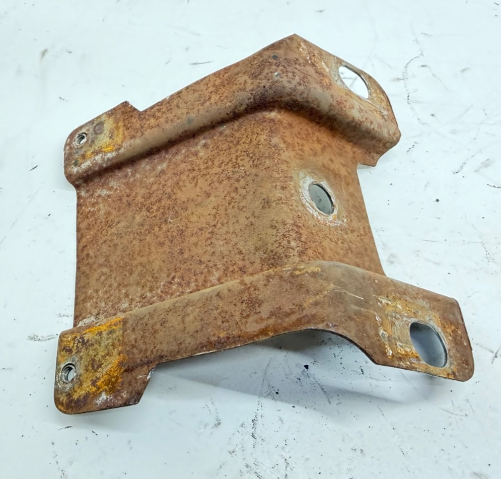 Jeep Wrangler YJ OEM Upper Steering Column Mounting Bracket 87-95 Support Mount