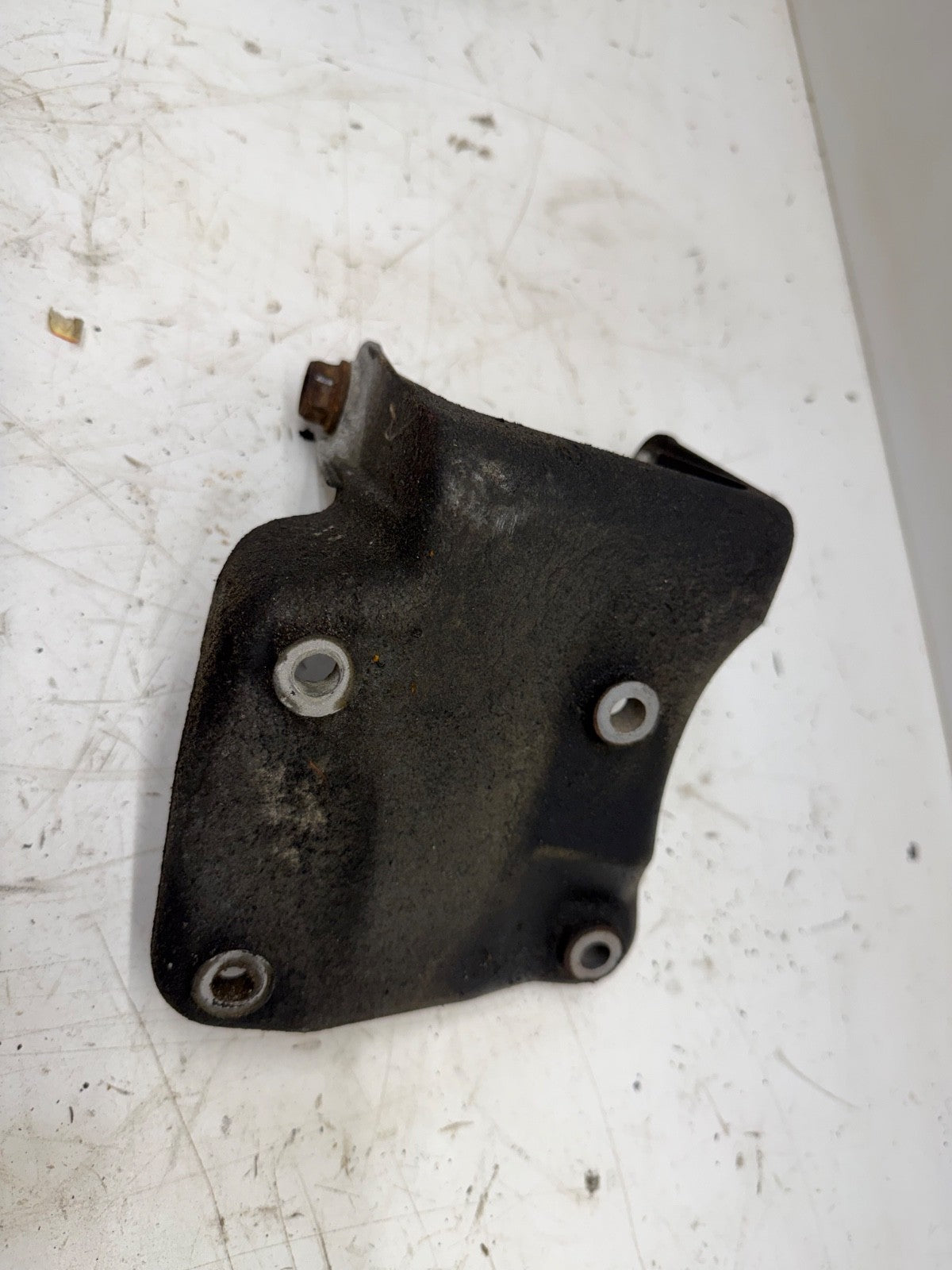 Jeep Wrangler YJ 1991-95 2.5L 4cyl Passenger Engine Motor Mount Bracket Aluminum
