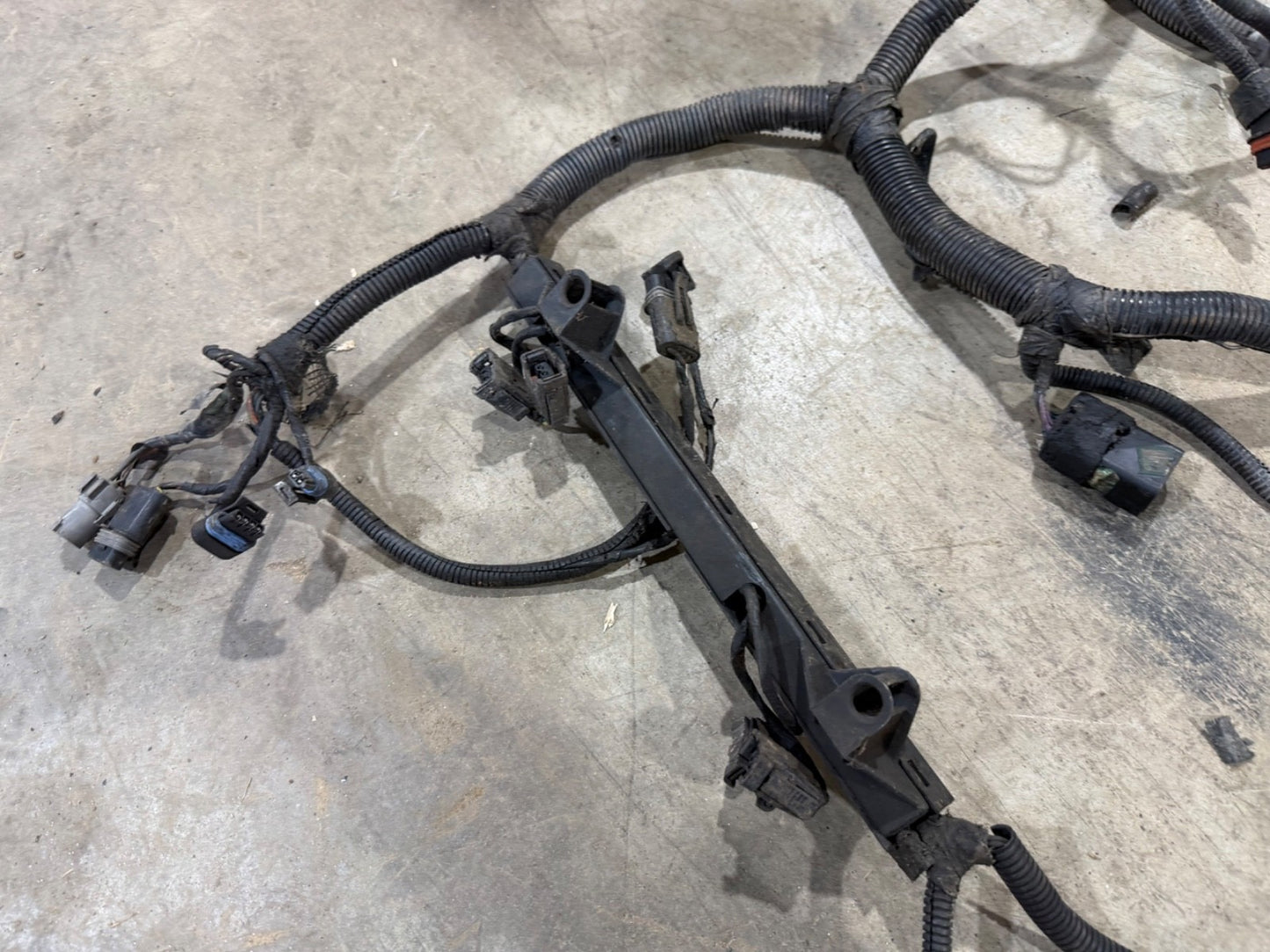 97 Jeep Wrangler TJ 1997 2.5L 4-Cylinder Manual ENGINE Wiring Harness NO A/C 2.5