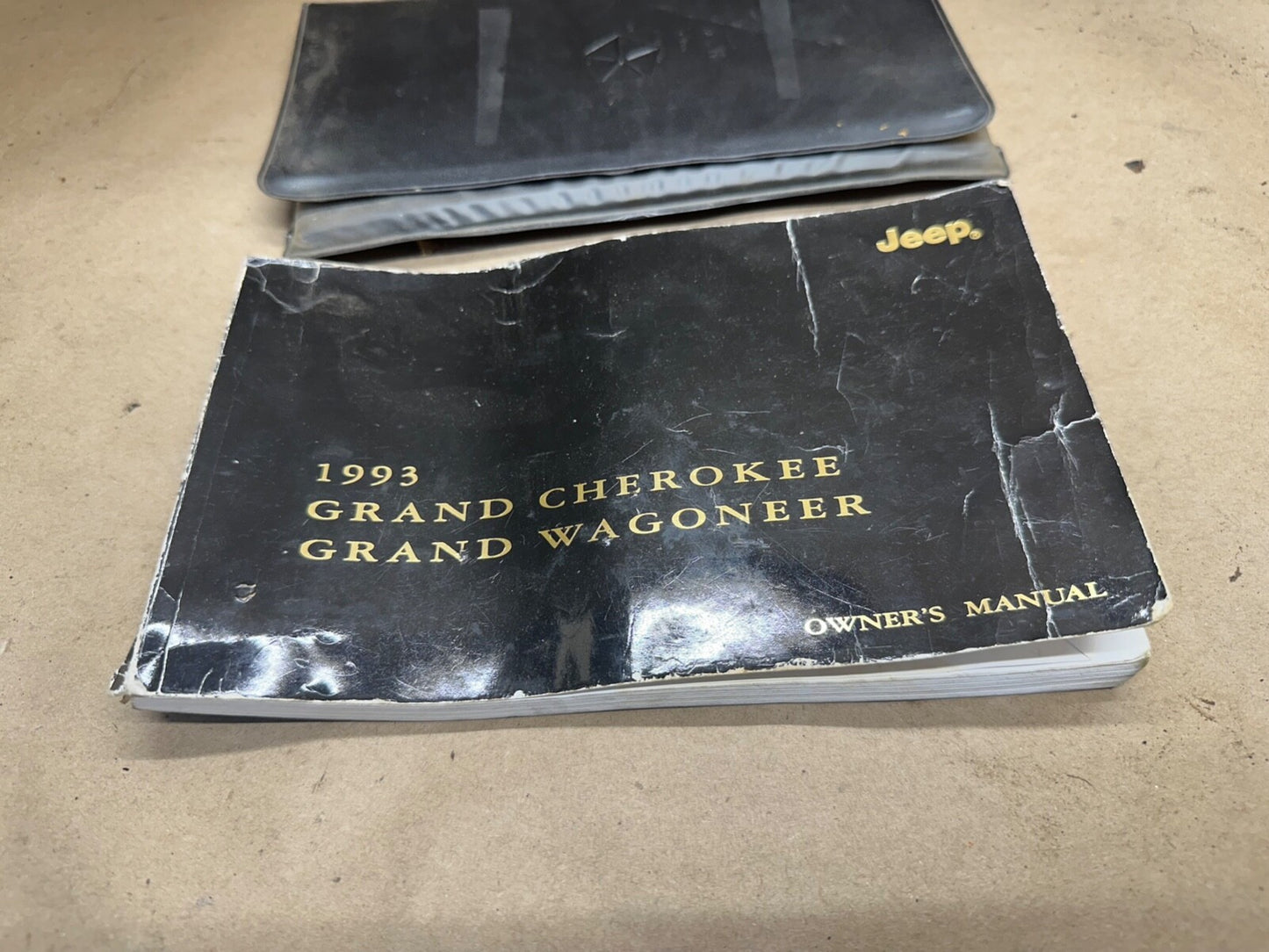 1993 Jeep Grand Cherokee ZJ Owner Owner's Operator Manual Laredo Limited 93 OEM