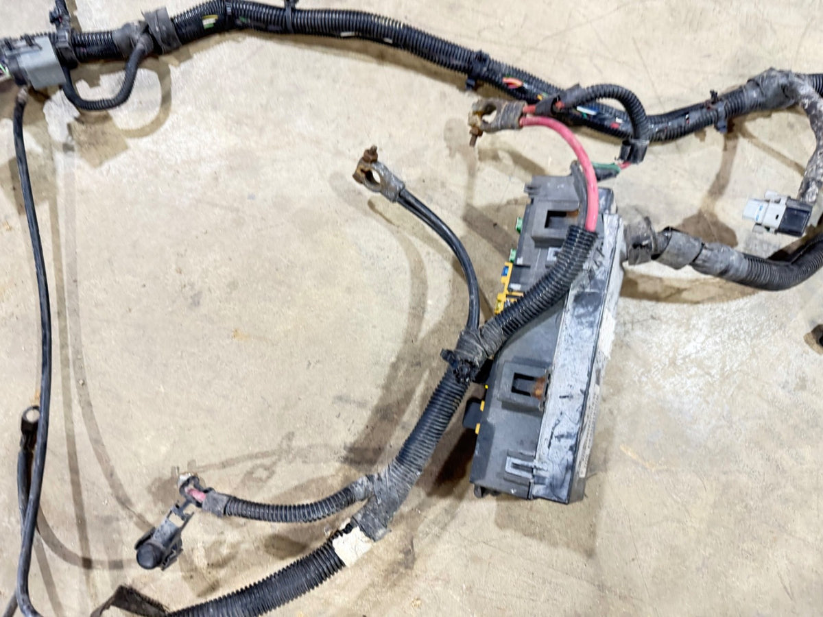 01 Jeep TJ Wrangler 4.0 2.5 L Engine Under Hood Fusebox Wire Harness 56010350AK