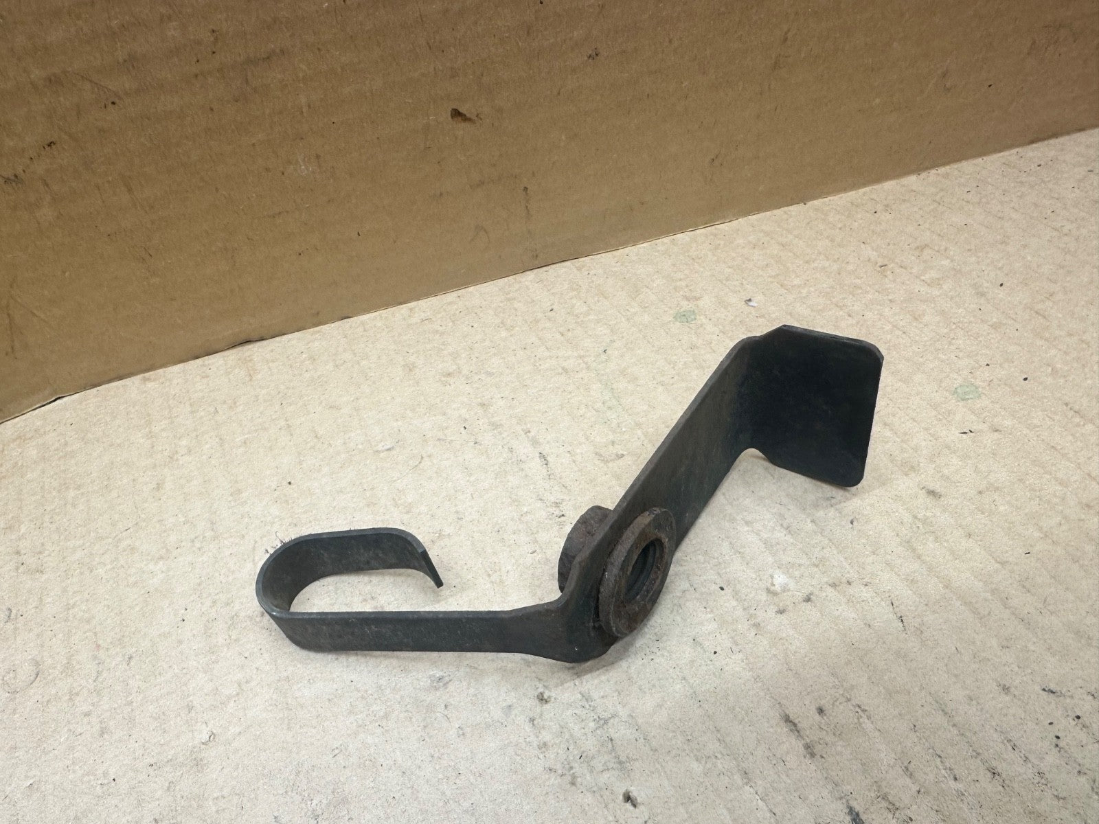 08-14 Ford E150 E250 E350 8C3Z-2530-A Bracket Parking Brake Cable OEM