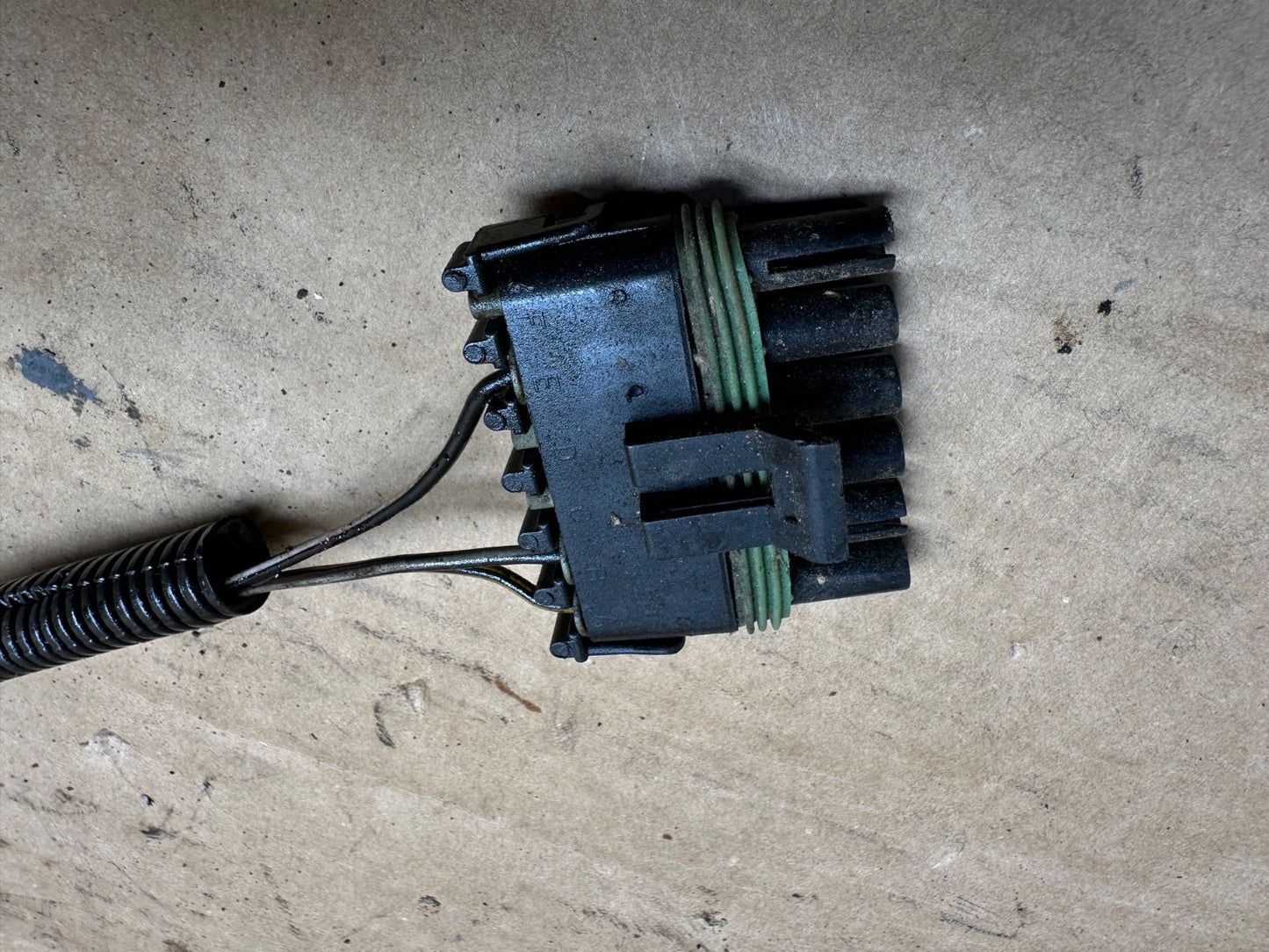 91-95 Jeep Wrangler YJ 4.0 L Auto Transmission Plug Reverse Light Wire Harness
