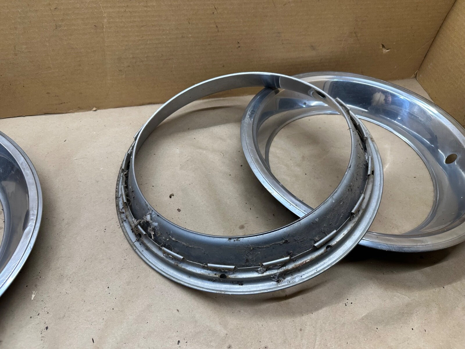 Set of 4 Jeep Cherokee XJ Wrangler YJ TJ OEM Chrome Trim Beauty Ring Wheel 15"