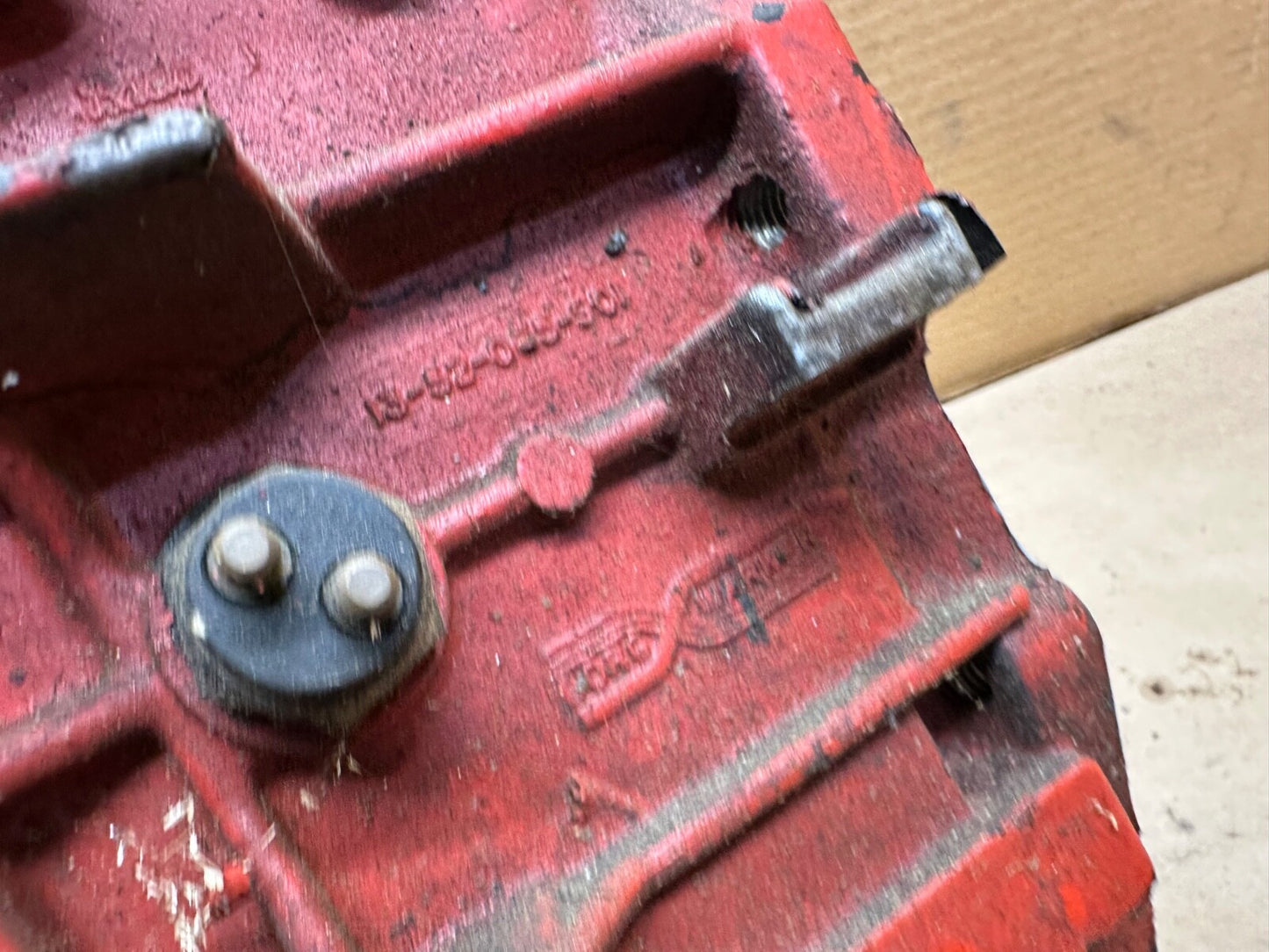80-86 Jeep CJ T4 4 Spd Transmission Main Housing Case OEM CJ7 T-4 13-52-065-901