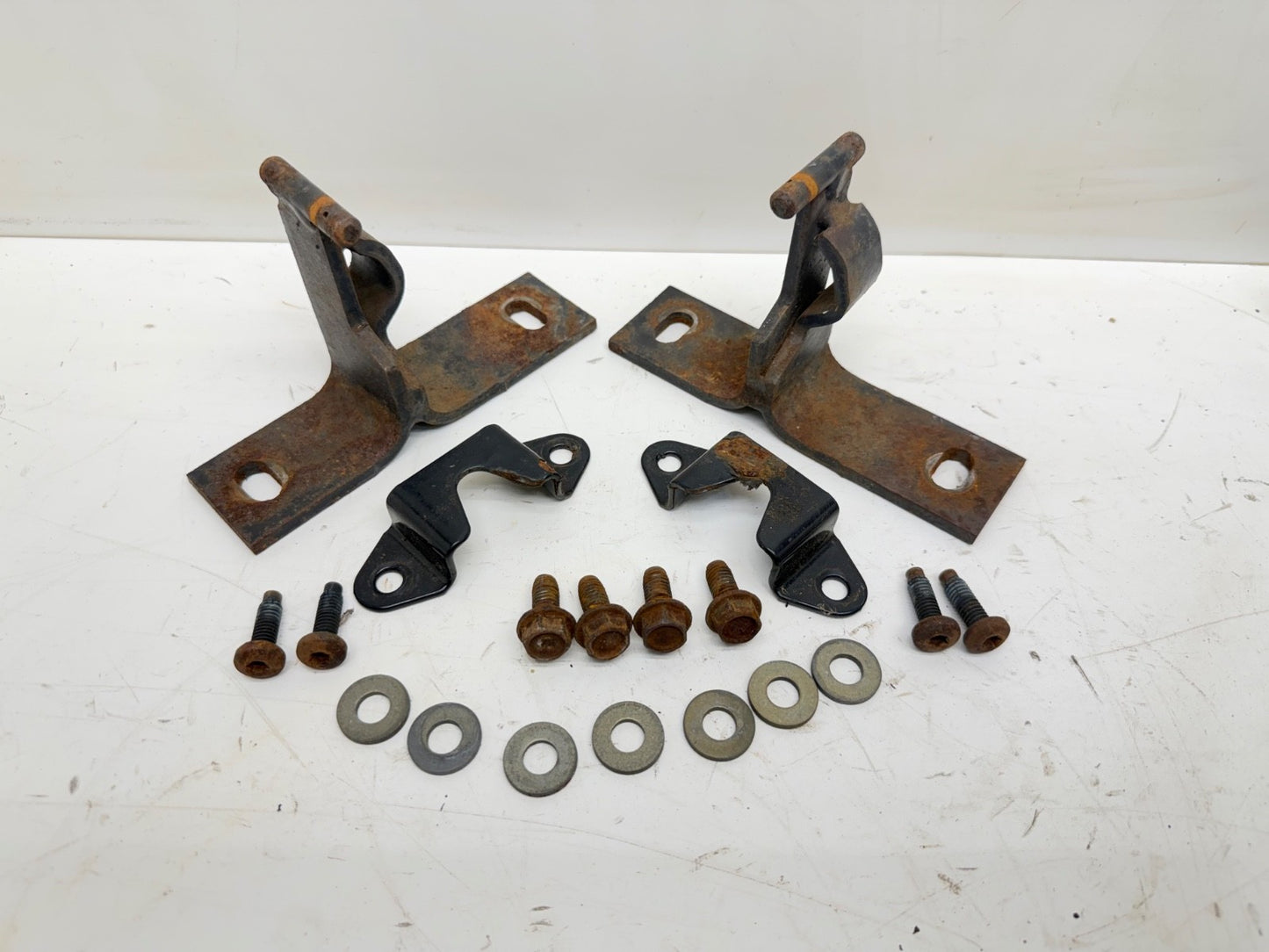 87-95 Jeep Wrangler YJ Rear Seat Brackets Back Bracket PAIR OEM Rear Mount Set