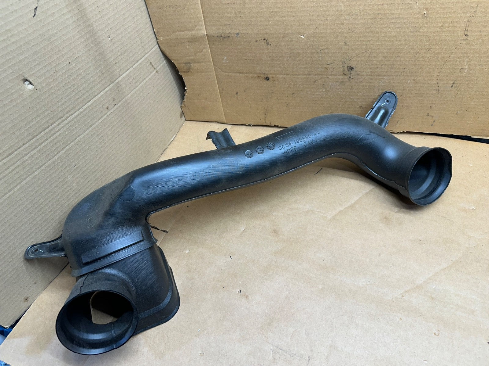 2011-2016 FORD F250 F350 SUPER DUTY OEM HVAC AIR VENT DUCT TUBE CC34-19B680-AA