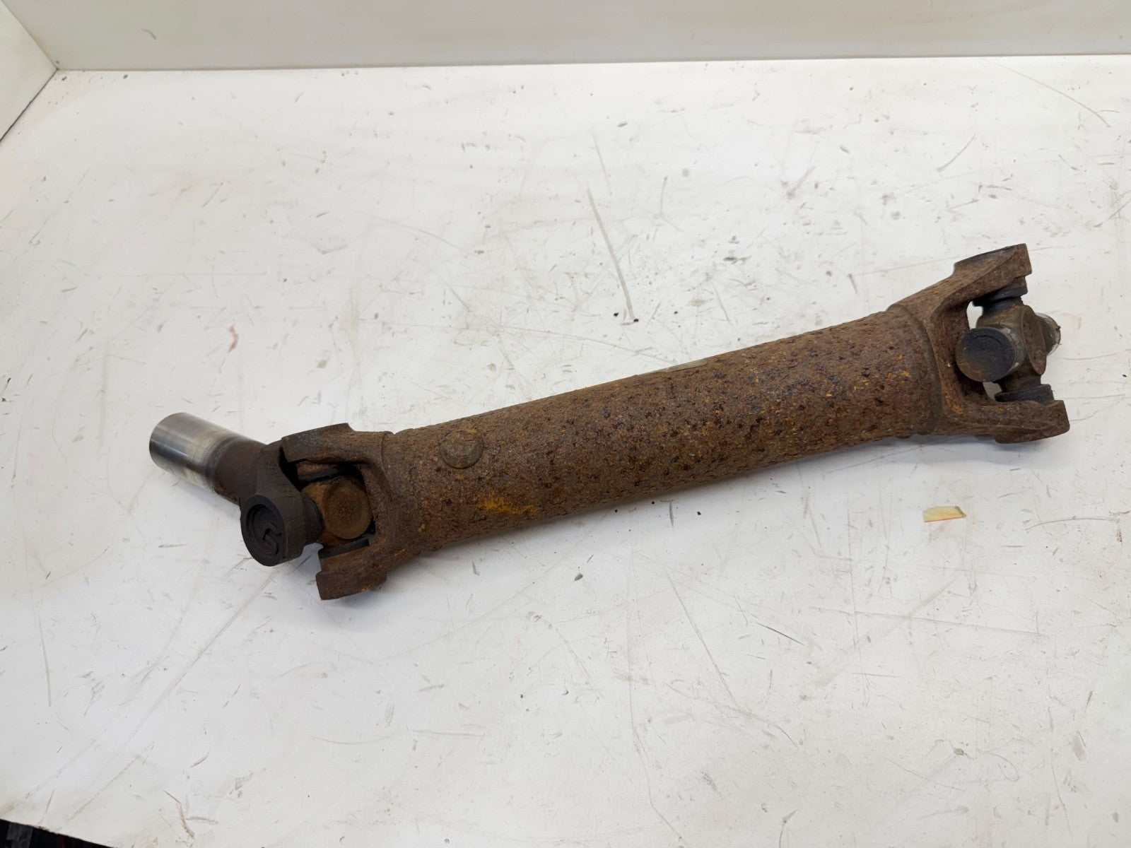 94 95 Jeep Wrangler YJ 15" REAR DRIVE SHAFT 2.5 AX5 Driveshaft 2.5L Manual 4CYL