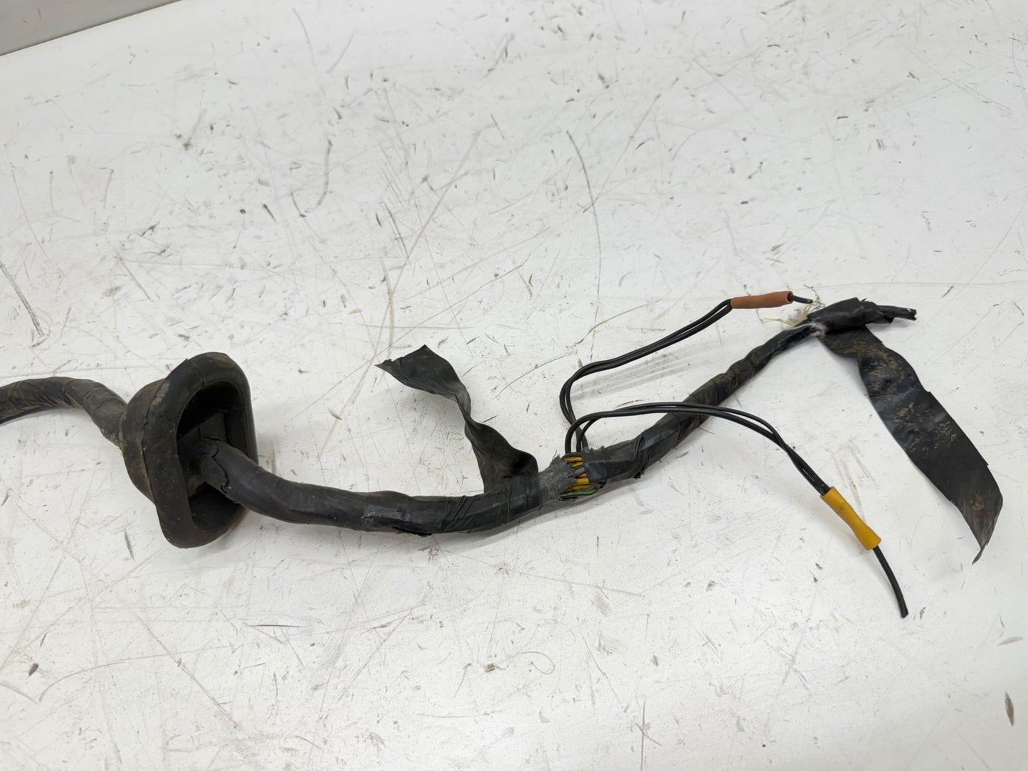 87-91 Jeep Wrangler YJ ECU PCM Wiring Connector Plug Pigtail Wire Wiring OEM