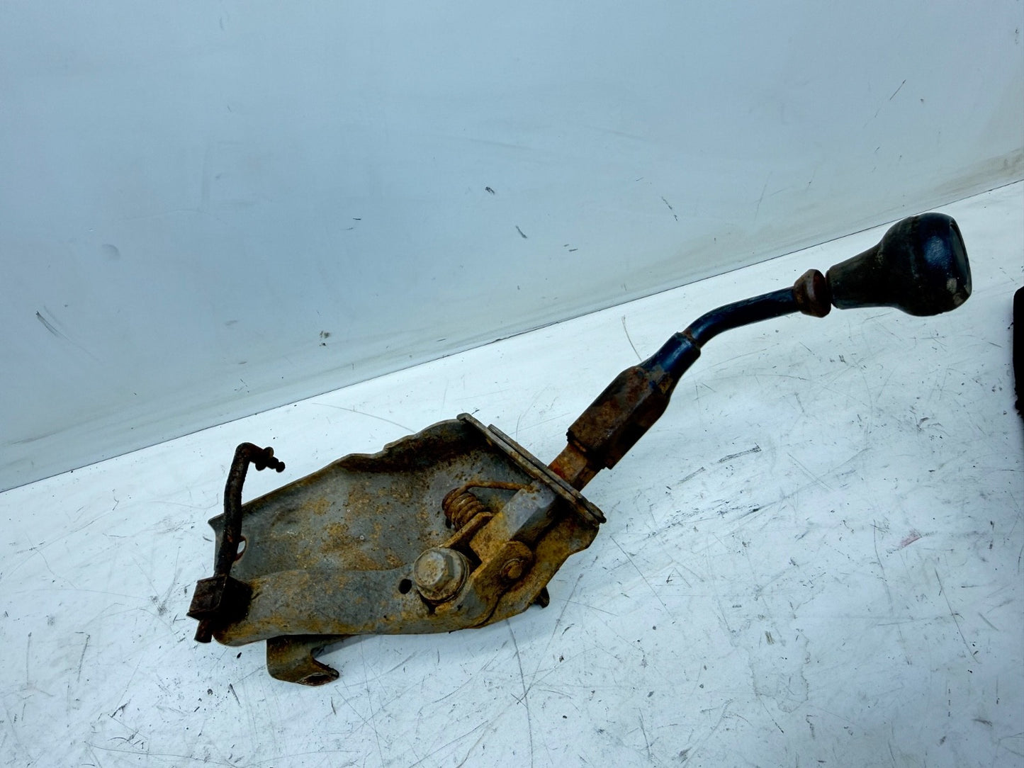 87-95 Jeep Wrangler YJ Transfer Case Shifter Bracket 5 speed NP231 AX5 231 Shift