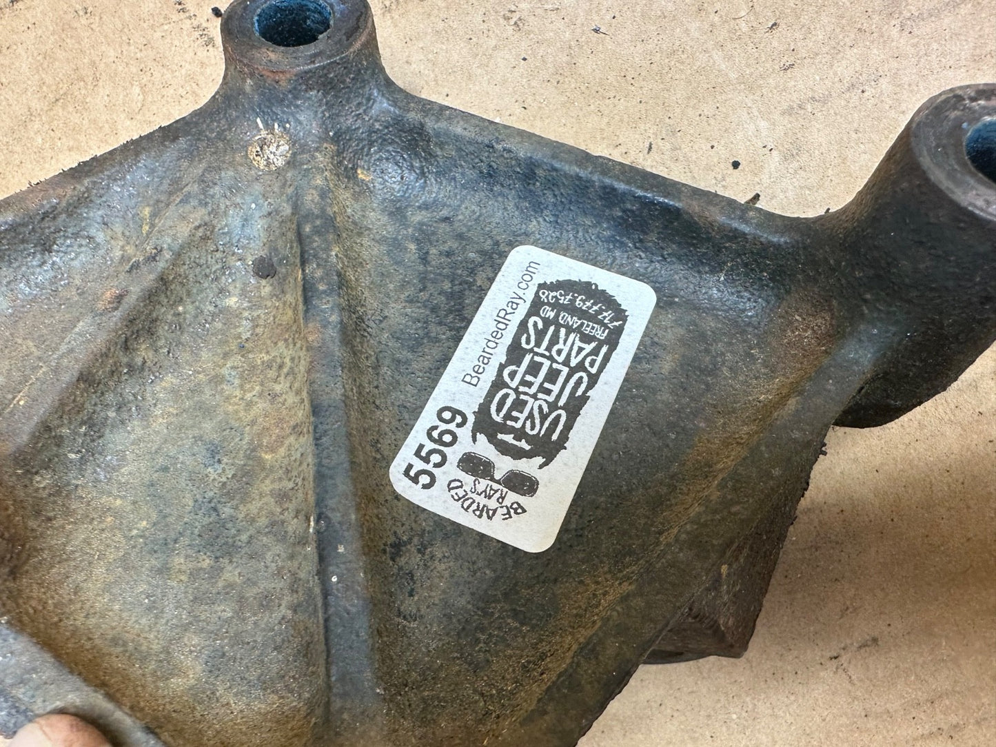 1987-1995 Jeep Wrangler YJ Steering Box Mounting Bracket Mount Brace OEM Spacer