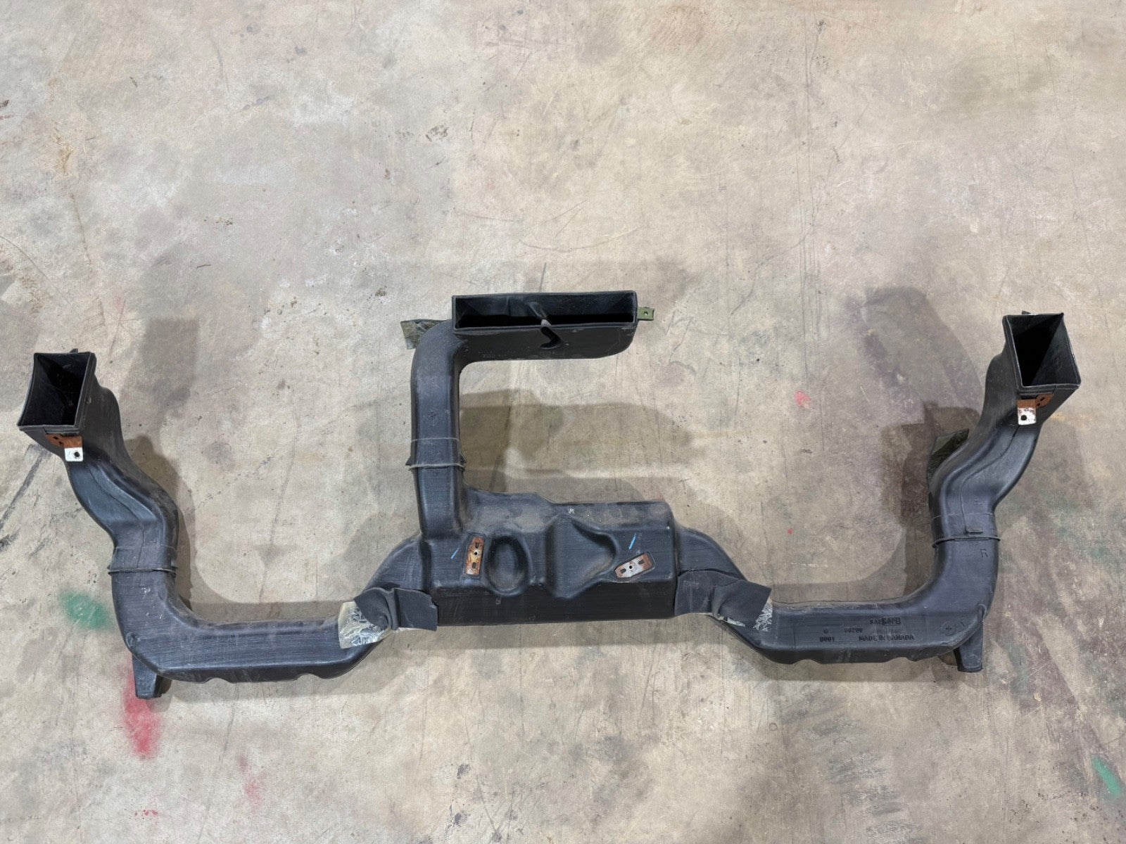 97-02 Jeep Wrangler TJ Heater A/C Dash Heat Duct Work Defrost Vent 55115158 OEM
