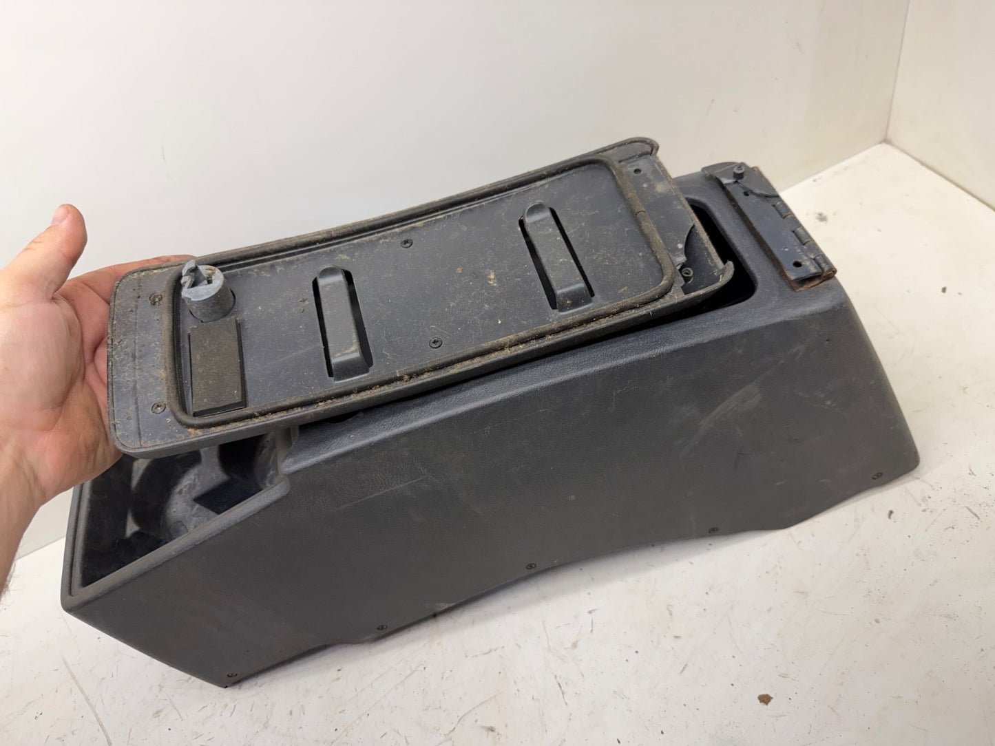 91-95 Jeep Wrangler YJ Interior Center Console Agate Grey Gray OEM Factory