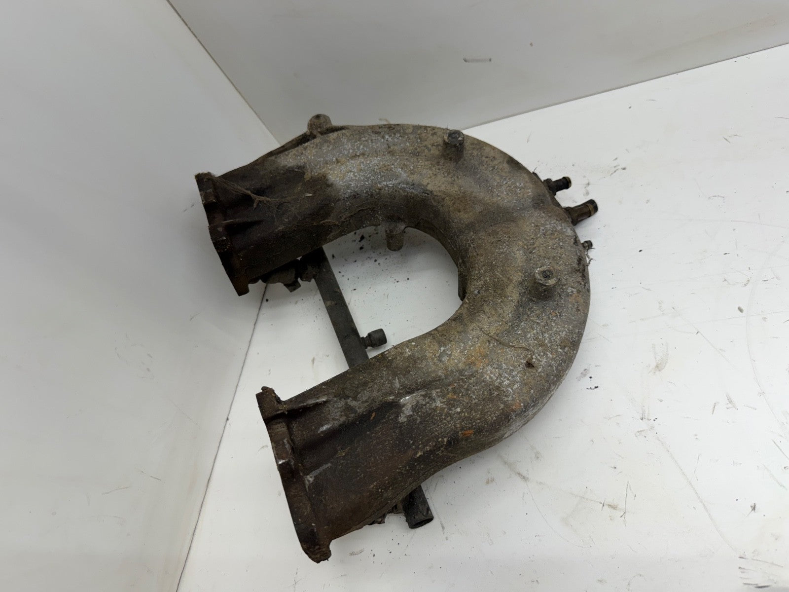97-02 Jeep TJ Wrangler 2.5 Intake Manifold w/ Fuel Rail & Injectors 53010244 OEM