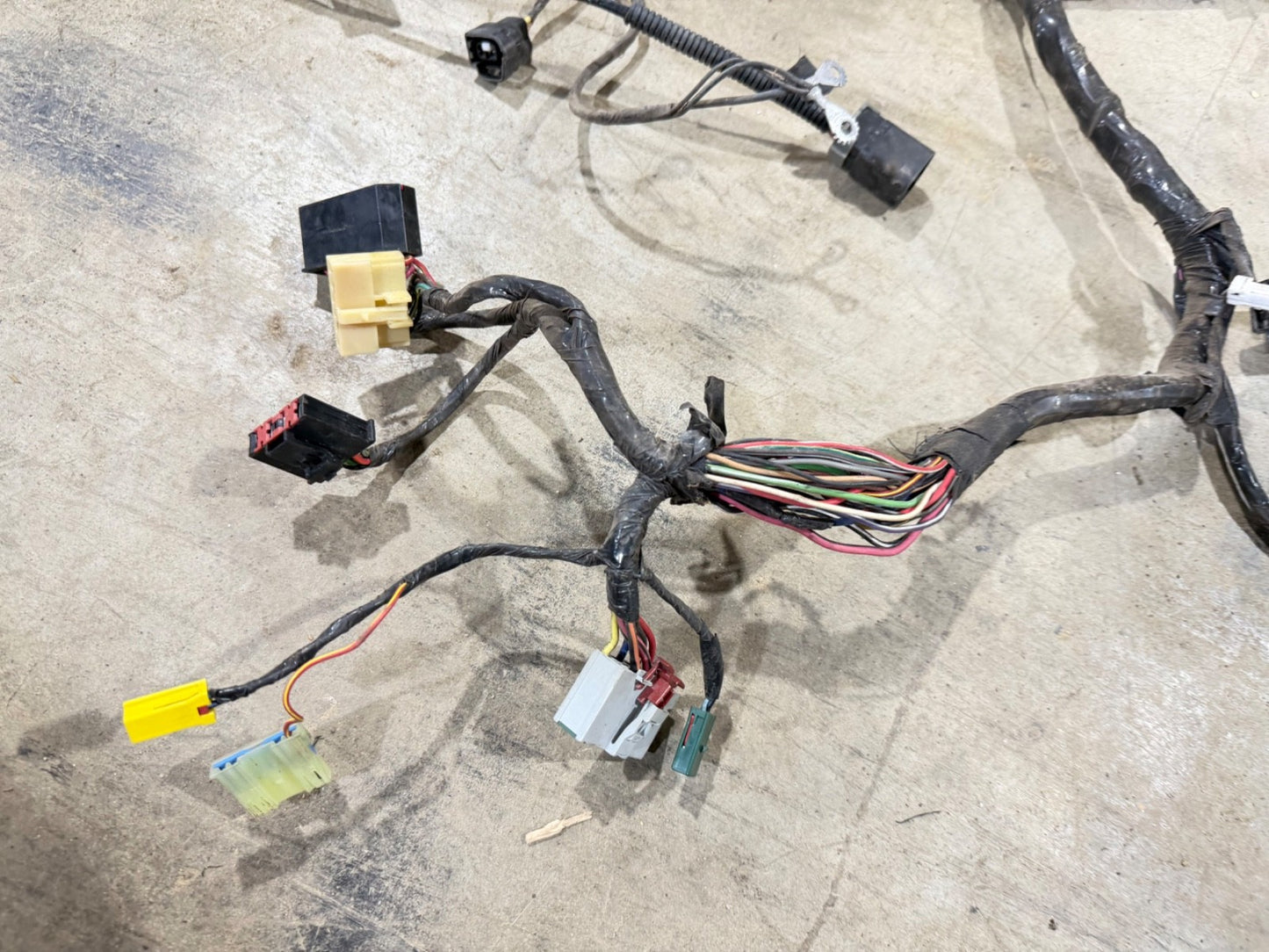 97 Jeep TJ Wrangler Soft Top Dash Instrument Panel Wiring Wire Harness OEM