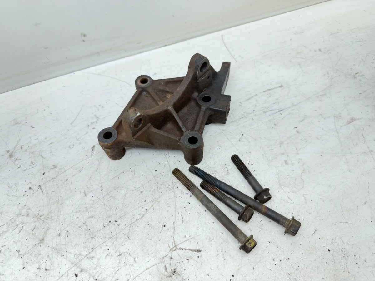 1987-1995 Jeep Wrangler YJ Steering Box Mounting Bracket Mount Brace OEM Factory