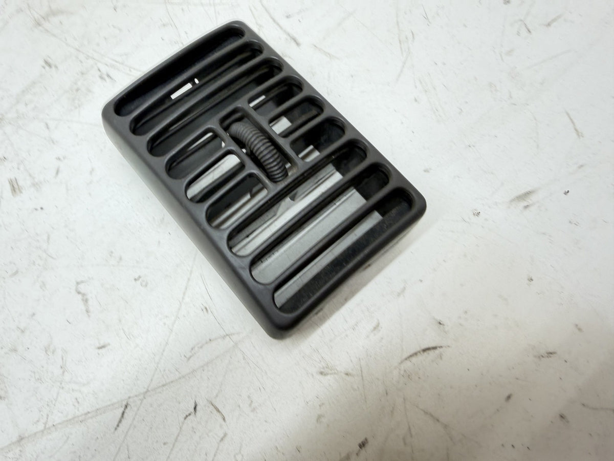 Jeep Cherokee XJ 97-01 OEM Single Left Right Dash Vent Louver Outlet Insert Grey