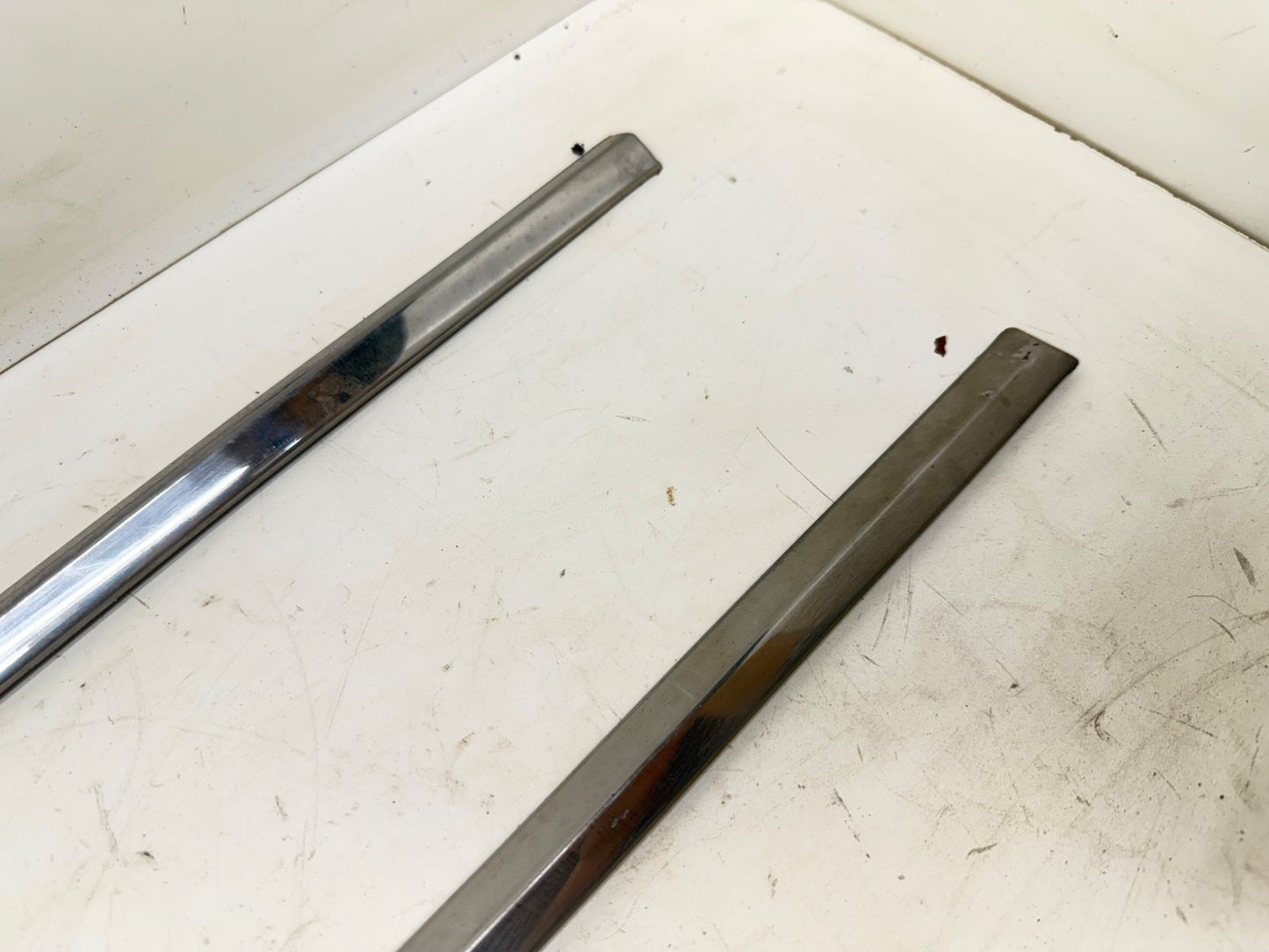 63-79 Cherokee Wagoneer Stainless Chrome Trim Front Passenger Fender Hood OEM